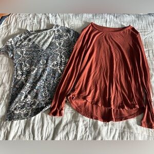 Lot Of 2 Aeropostale Shirts Women’s XS